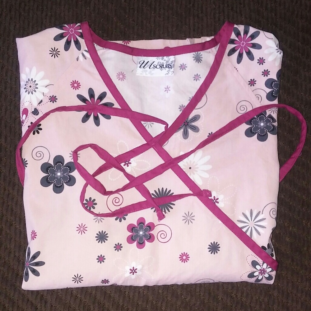 UA Scrubs mock wrap top